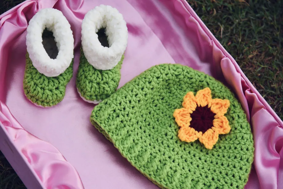 Girls’ baby set